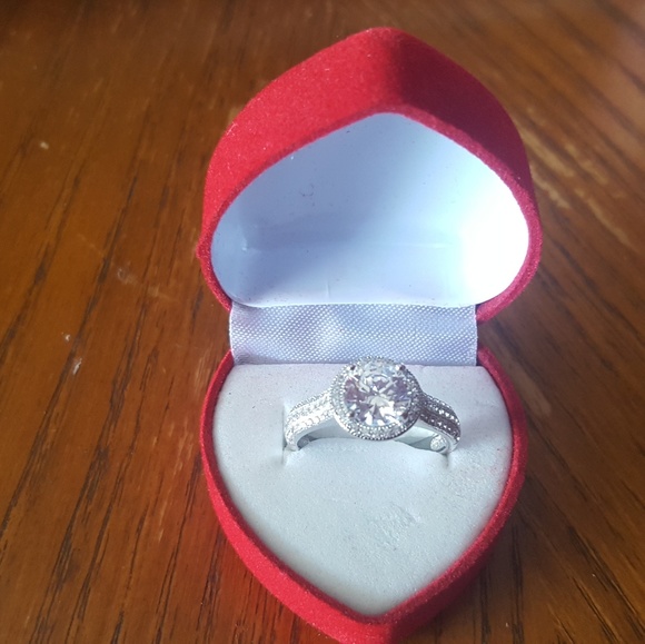 14K White Gold Filled Size 5 - Picture 3 of 3